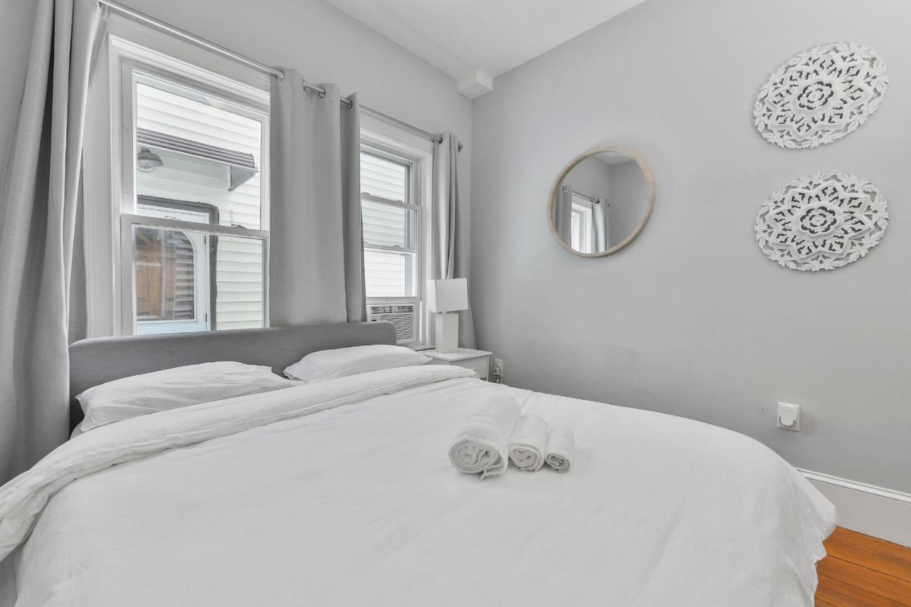 The Maverick - Luxurious Apartment - Free Parking - 2 Miles From Boston Logan Airport Chelsea Luaran gambar