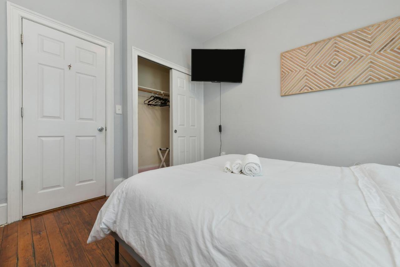The Maverick - Luxurious Apartment - Free Parking - 2 Miles From Boston Logan Airport Chelsea Luaran gambar