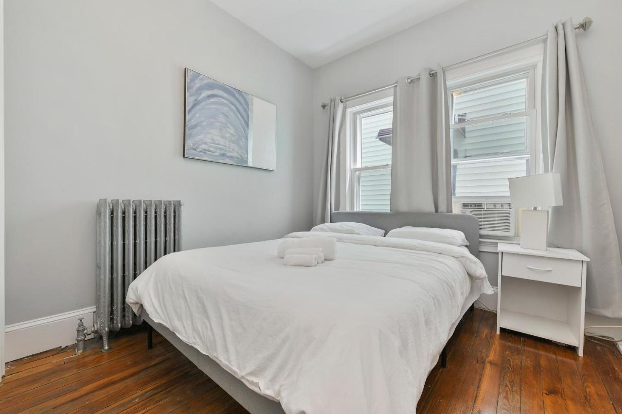 The Maverick - Luxurious Apartment - Free Parking - 2 Miles From Boston Logan Airport Chelsea Luaran gambar
